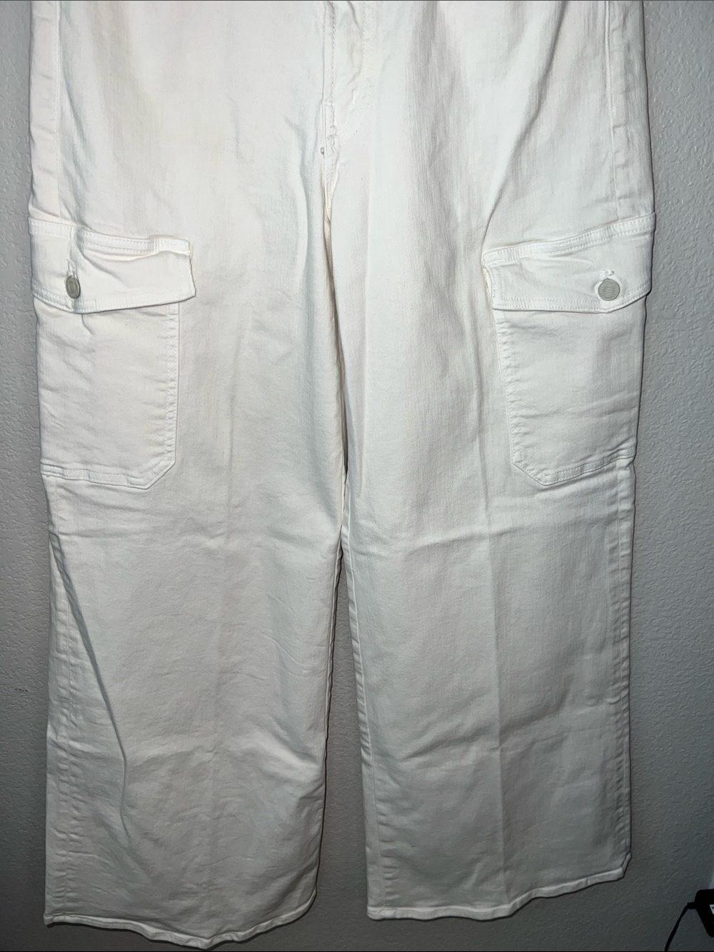MOTHER The Undercover Cargo Sneak Wide Leg Cream Puffs Size 30 - Picture 9 of 16